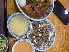 -门框胡同百年卤煮(新街口店)