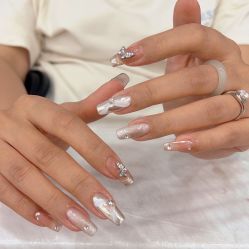 -斯馨·健康美甲美睫