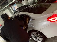 -上海宝信宝马4S店