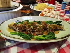 香煎酿鲮鱼-龙桥私厨·姜花菊花过桥鱼·顺德菜(容桂店)