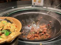 -挂旗柴锅鸡(蚌山区嘉年华店)