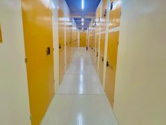 -安东易迷你自助仓储寄存仓库(顾戴路店)