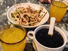 -佬太公海鸭·海鲜大排档(上海总店)