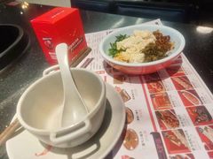 豆花米线-热火朝天鲜切牛肉火锅(南强街巷店)