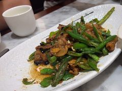 -小菜园新徽菜(宜兴八佰伴店)