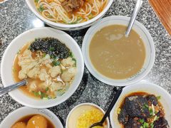 -湘下佬·老长沙吃货铺(酃湖万达店)