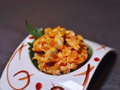 -吉屋·炭烧酒场·秋冬功夫奶汁河豚鱼锅