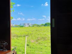 -Chom Cafe and Restaurant