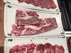 -肉魁屋·烧肉·烧鸟·酒场(高新店)