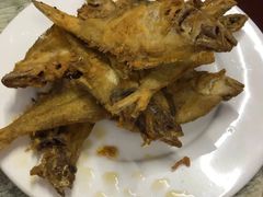 炸偏口鱼-王鹏家常菜馆