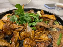 生啫猪杂-粤·向群饭店(龙津东路总店)
