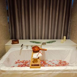 -婳香·女性英式芳疗SPA