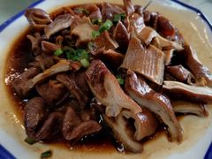 -天桥饭店·特色海鲜(金山嘴渔村店)