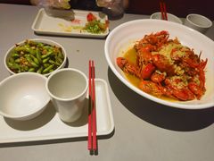 -龙巢盱眙龙虾·牛蛙·烧烤宵夜(八卦岭店)