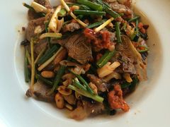 -95号酱骨·一块豆腐(展春园西路店)