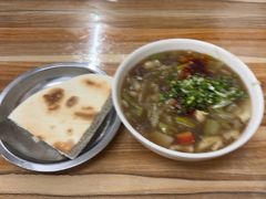 -老字号贾家肉丸糊辣汤(光明巷店)