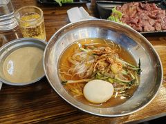 -韩风烤牛肉冷面店