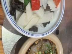 -郑件洋芋饭庄