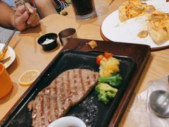 -必胜客(WOW昙华林店)