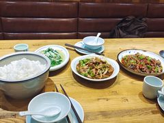 -陈先进鱼馆·夜宵·地道农家菜(湖墅南路店)