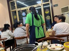 -芳姨广东砂锅粥(张庄路店)