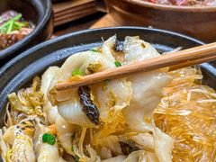 -有红鸡毛店·砂锅菜(抚琴夜市店)