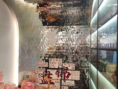 -嗨辣小聚·盘锦河蟹·海鲜烧烤龙虾(盘锦十年好店)