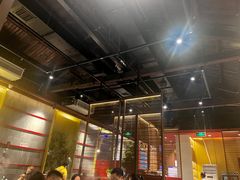 -牛村来人潮汕牛肉火锅(西单店)