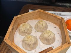 苏式鲜肉小笼包-裕兴记•蟹黄面馆(人民广场店)