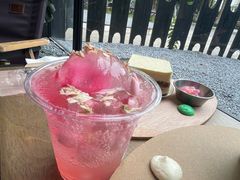 -J Create城市露营咖啡·简餐·宠物(上海动物园店)