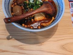-魔都三兄弟酸辣粉·蘸卤炸串(虹桥万科店)
