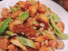 肉段烧茄子-小俩口烧烤东北菜(双井店)