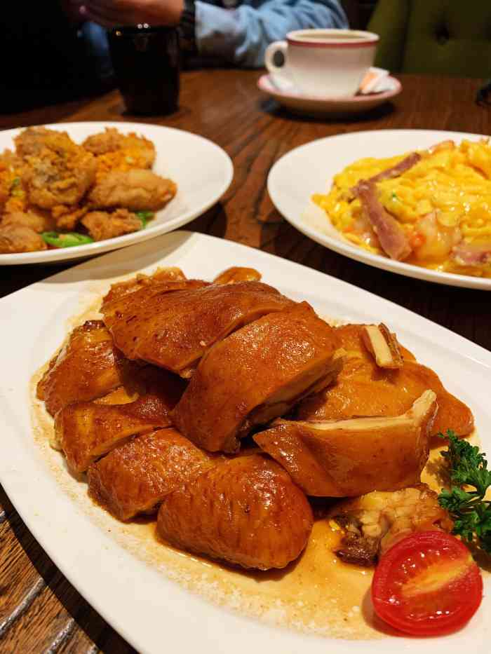 新旺茶餐厅(汉口路店)-"朋友请客吃饭去的他们家分上下两层我们.