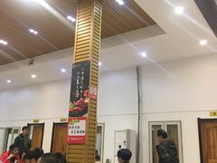 大堂-老三龙虾(汉阳杨泗庙店)