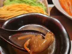 -芸山季·云南野生菌火锅(人民广场来福士店)