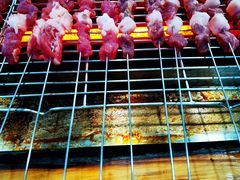 -哈尔滨小酒馆·鲜肉现穿自助烧烤(康新花园店)