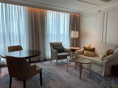 -广州富力丽思卡尔顿酒店