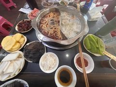 -储奇门鳝鱼火锅(总店)