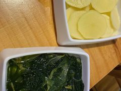 -小小河边鱼(天润城店)