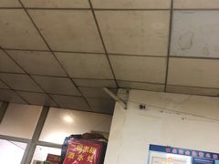-二钢串叔麻辣烫(华龙大厦店)