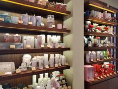 零售区-星巴克臻选(思南公馆店)