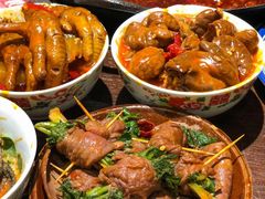 -萍姐火锅·公路夜市(武汉首店)