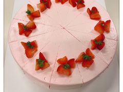 烈焰草莓下午茶蛋糕-幸福西饼面包茶饮(车公庙店)