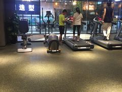 -MR.COOL健身工作室(浦江城市生活广场店)