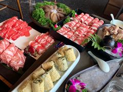 -捞王锅物料理(上海世茂广场店)