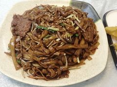 干炒牛河-天宝食坊·啫啫煲大排档(西华路店)