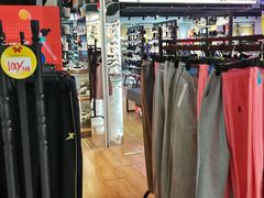 -云柏鞋业(十里堡店)