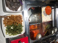 -海底捞火锅鲜切牛肉主题店(长寿路店)