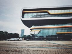 -上海汽车博览公园-北门停车场