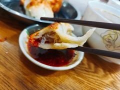 -黄阿姨锅贴大王(万航渡路店)